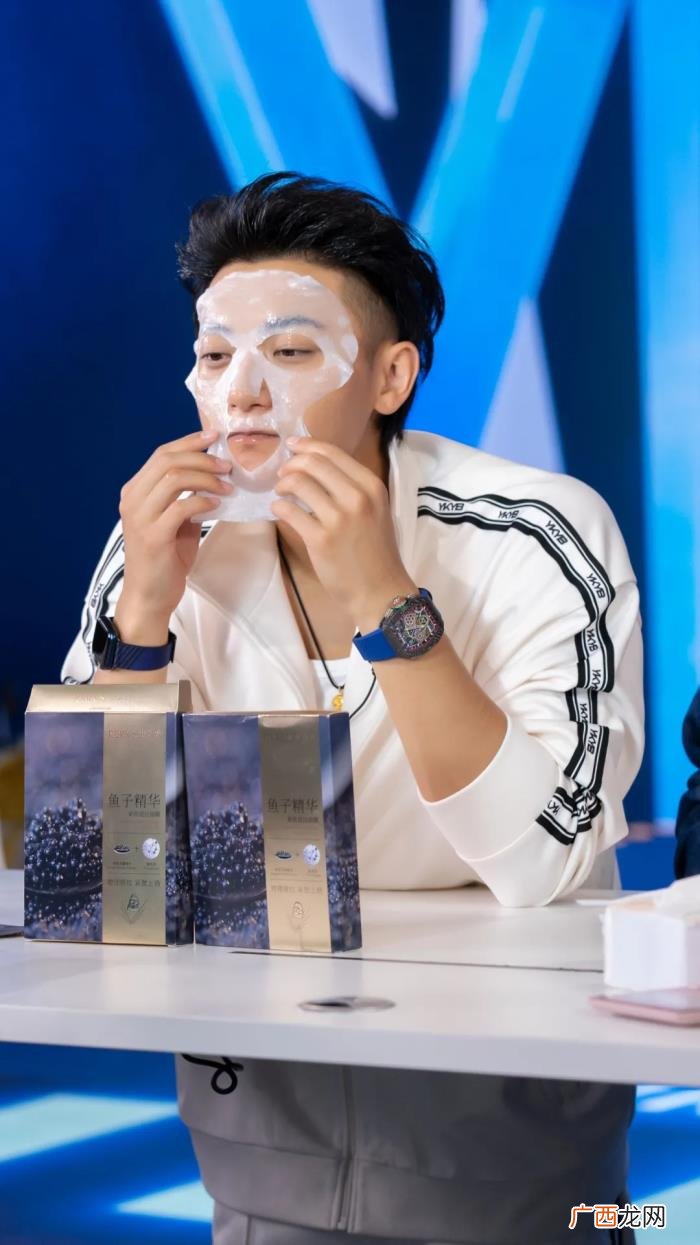 黄子韬签约的第一个快手主播，黄子韬快手带货首秀GMV破2.3亿