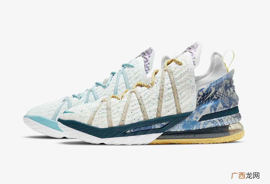 Nike LeBron 18 “Reflections Flip”谍照