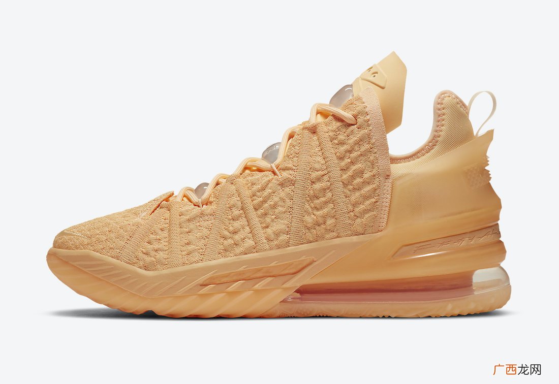 Nike LeBron 18 “Sisterhood”官方图