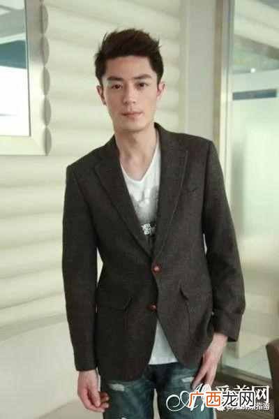 男士牛仔衣搭配什么裤子（男士牛仔衣搭配裤子