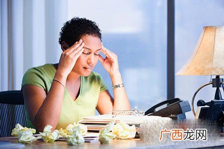 犯困了怎么办?自醒按摩法