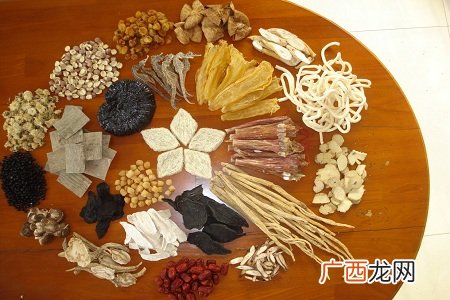 中药掺西药乱吃危害身体健康