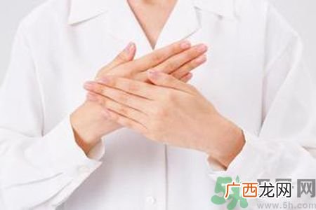 手心出汗怎么办？手心出汗是怎么回事？
