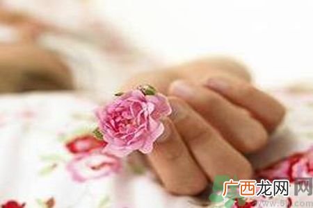 手心出汗怎么办？手心出汗是怎么回事？