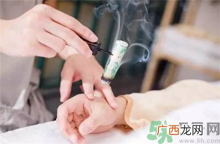 下雨可以艾灸吗?下雨天艾灸好吗?