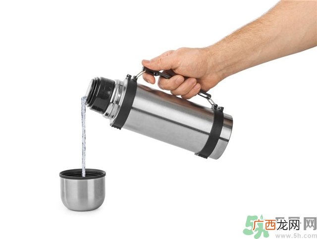 喝温开水可以减肥吗？喝温开水有什么好处？
