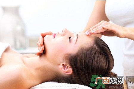 面部刮痧可以祛痘印吗？面部刮痧真的能祛痘印吗？