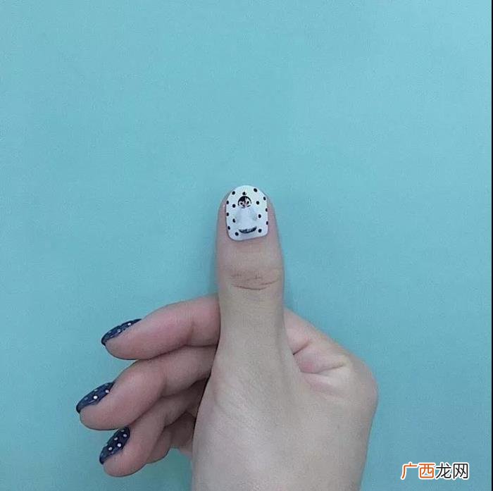 最近很火的个性朋友圈背景图 空间个性图片
