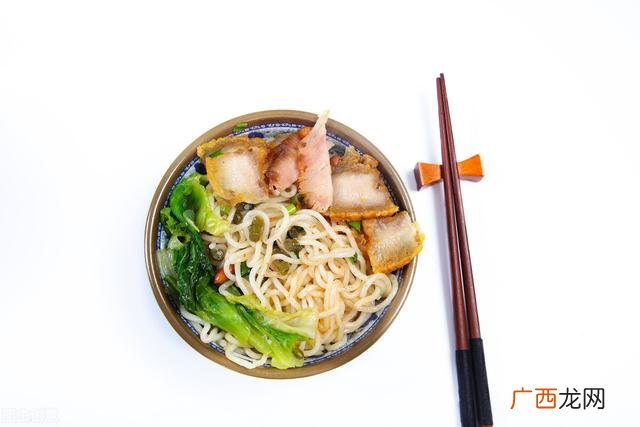 想学点手艺开个小店,想开小吃店在哪里学手艺