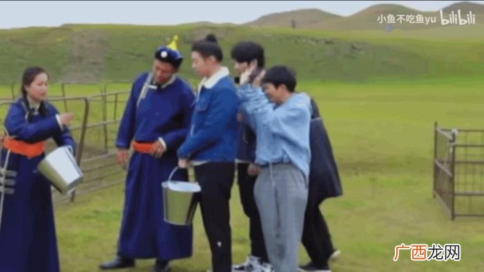 男生会随意肢体接触吗，男歌手热衷肢体接触