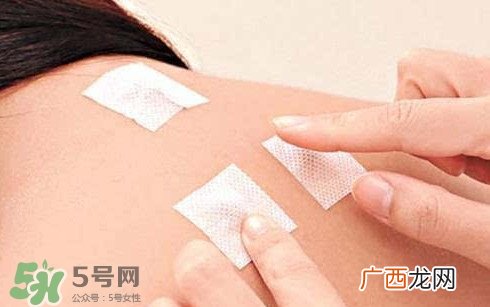 三伏灸一疗程多少钱？三伏灸和三伏贴的区别