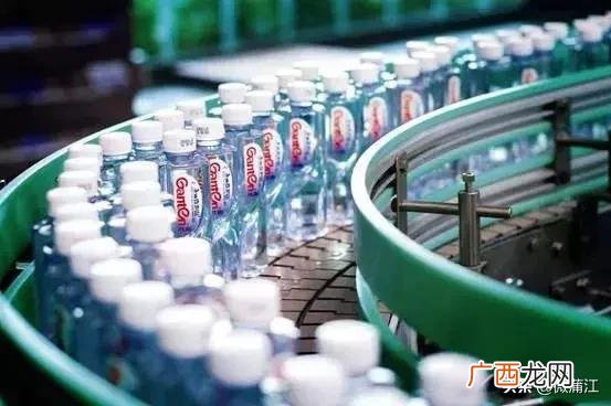 开一个矿泉水站多少钱 做矿泉水需要投资多少钱