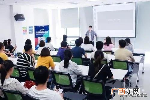 感性的人适合什么专业,感性的人适合做什么工作