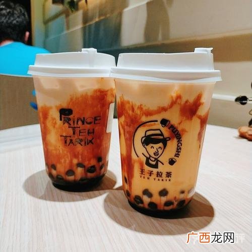 饮料代理是怎么拿下的 代理饮料要投资多少钱