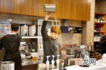 饮料代理是怎么拿下的 代理饮料要投资多少钱
