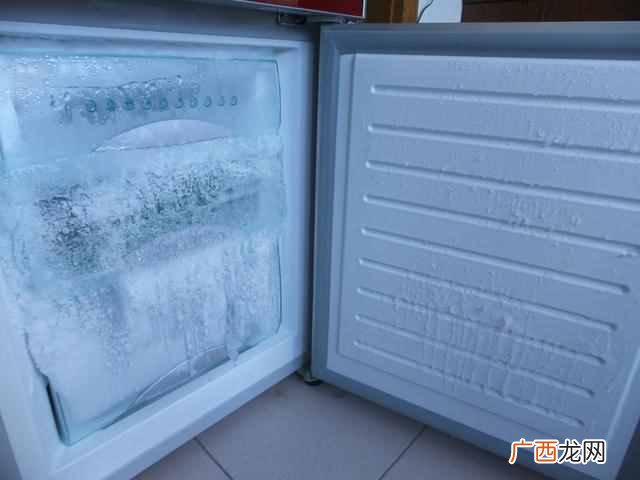 冰箱冷冻室结冰怎么办（冷冻室结冰打不开怎么