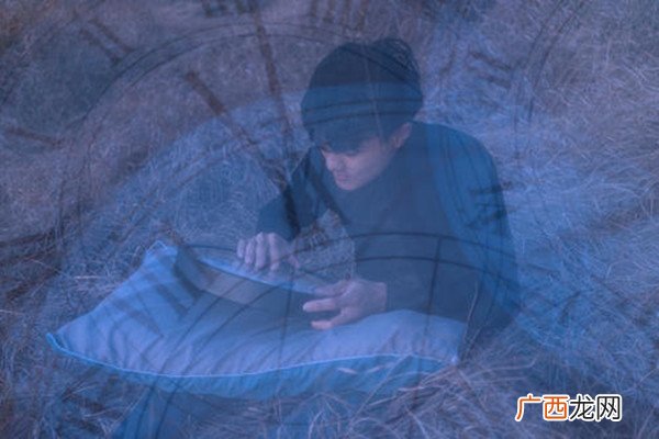 失眠穴在哪按摩失眠穴能帮助睡眠吗