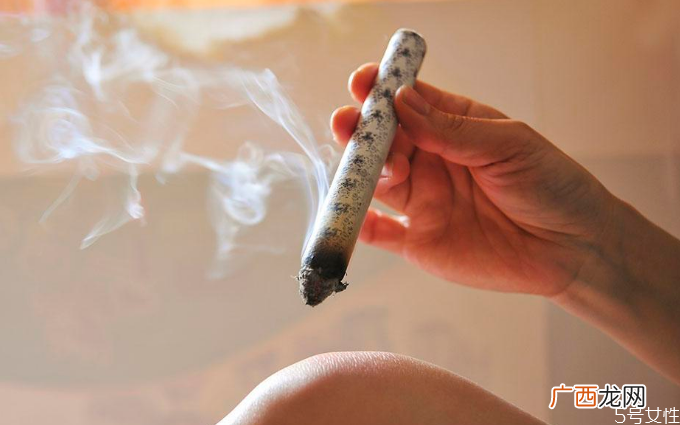 艾灸后湿气从身体哪些位置排出去湿气艾灸哪个部位最好