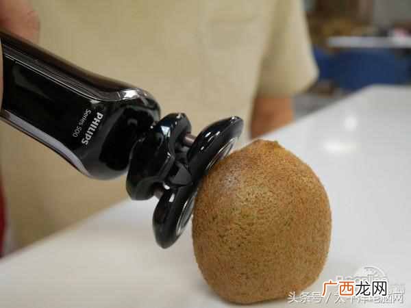 男人电动刮胡刀什么牌子好？飞利浦最新款推荐