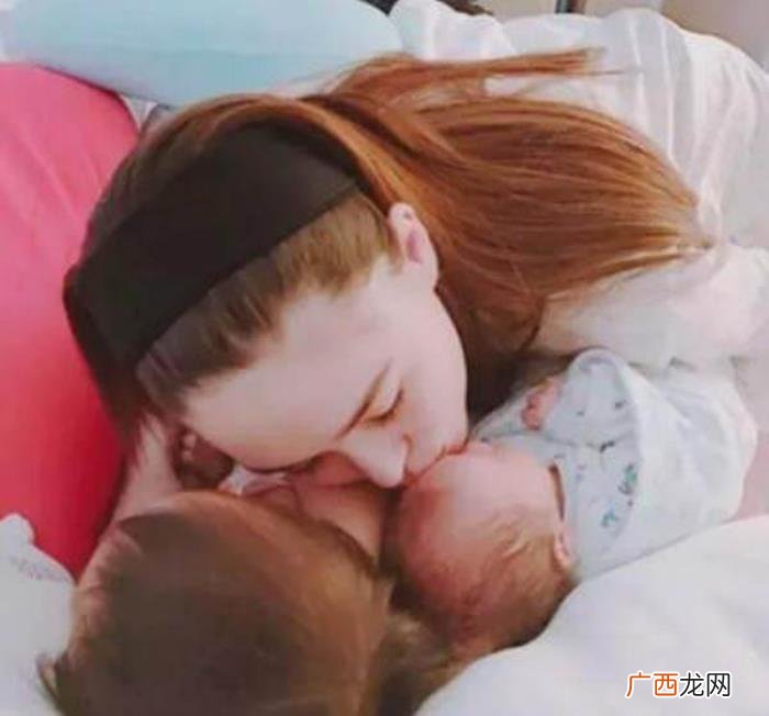昆凌和周杰伦认识的时候多大，17岁就遇周杰伦的她都经历了什么