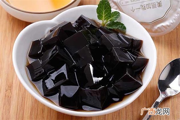 龟苓膏胃不好的人可以吃吗龟苓膏好消化吗