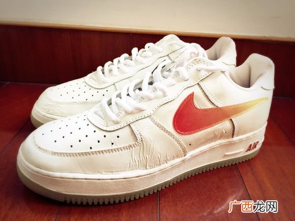 AF1台湾值得抢吗 AF1“台湾”开箱图