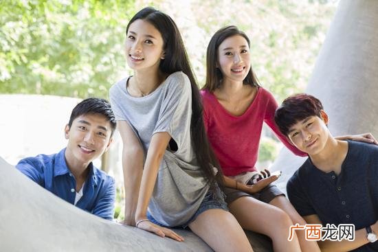 大学生创业去哪贷款,大学生银行创业贷款需要什么手续和条件