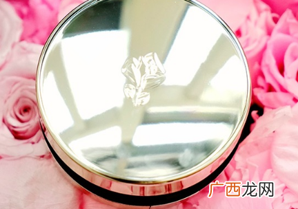 兰蔻菁纯气垫不同色号试色