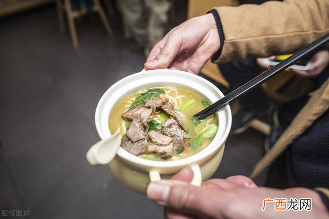 想学做小吃可以去哪些地方 想开小吃店在哪里学手艺