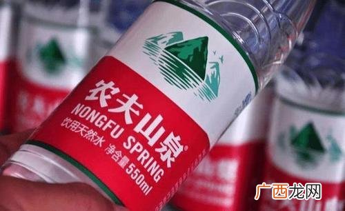 一小瓶矿泉水是多少毫升 农夫山泉小瓶矿泉水多少毫升