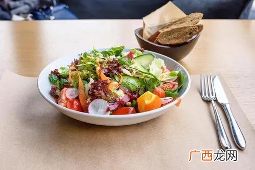 女人开店适合开什么,女孩子创业开什么店比较好