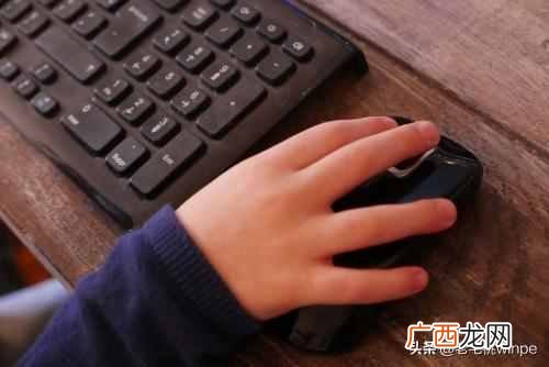 鼠标不动了怎么办（鼠标插上亮灯但是不能动怎