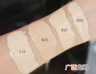 完美日记粉底液使用测评及价格多少钱