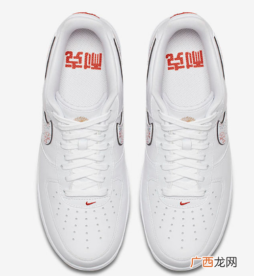Nike AF1新款低帮纯白新年配色欣赏