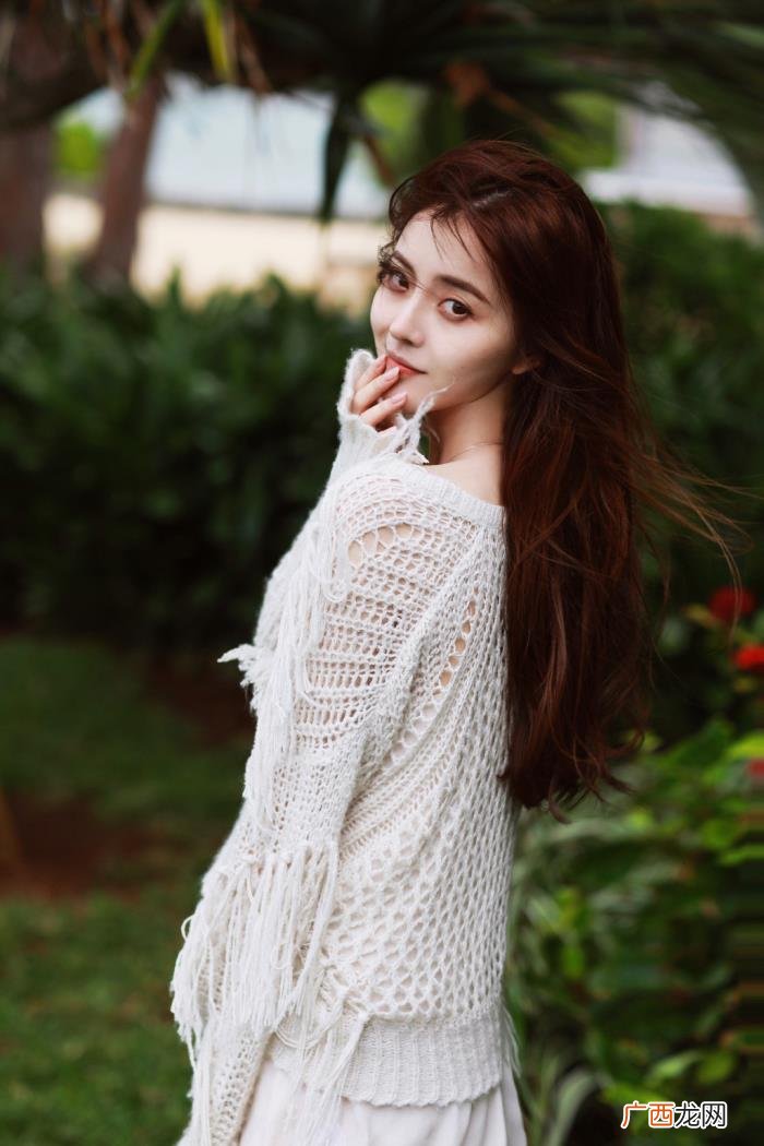 摩羯女笑容给人的感觉，12星座谁的笑容最迷人