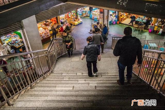 沙坪坝零食批发市场,重庆零食批发市场进货在哪