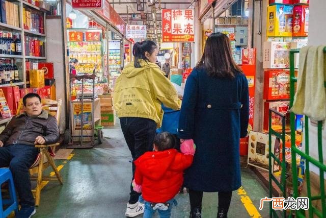 沙坪坝零食批发市场,重庆零食批发市场进货在哪