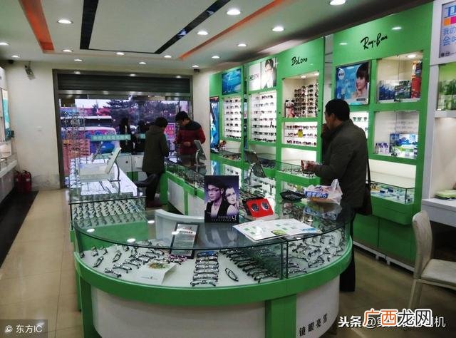 品牌眼镜排行榜前十名,开家眼镜店要投资多少钱