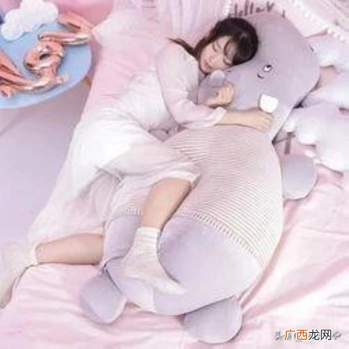 失恋之后失眠睡不着 失恋导致失眠
