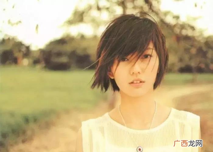 失恋听了会泪崩的十大金曲 失恋歌曲排行榜