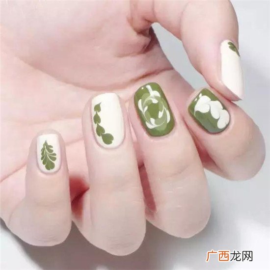 2018好看的红色美款式美甲图片推荐