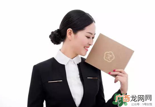 艾艾贴可以贴肚脐眼吗？艾艾贴贴肚脐有什么作用？