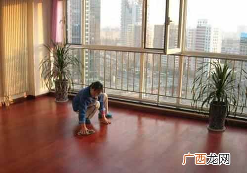 新居开荒保洁哪个好，家庭保洁收费标准！