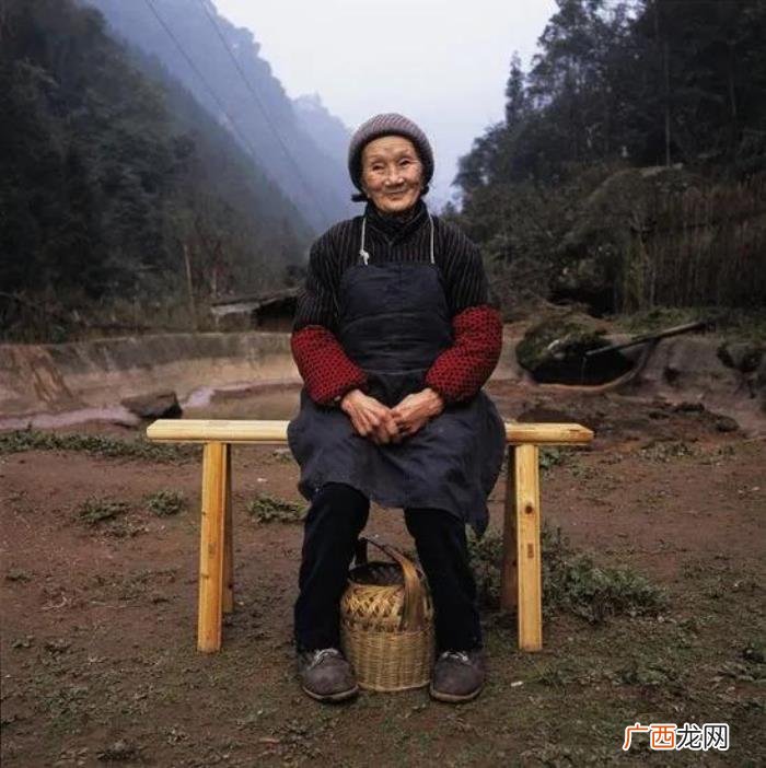经典爱情小故事，被评为中国十大经典爱情故事