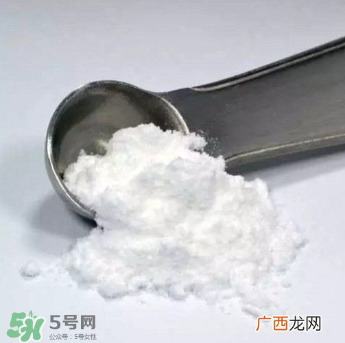 肌酸能和蛋白粉一起吃吗？肌酸能长期服用吗？