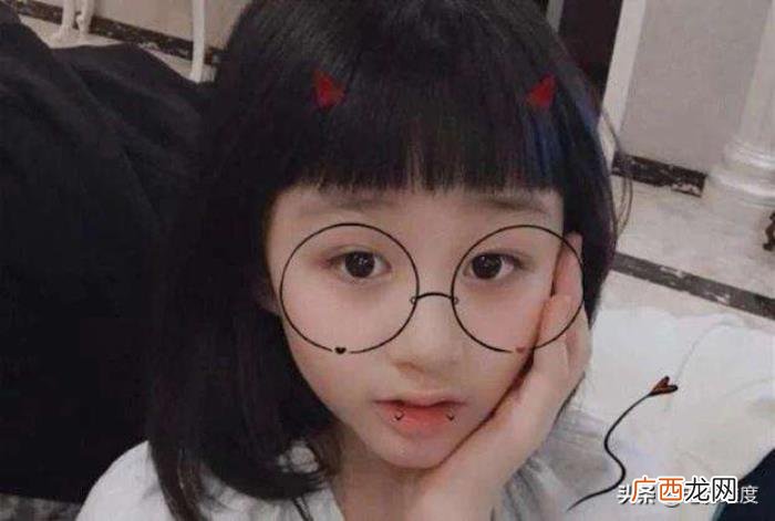 55岁吴启华感情坎坷 吴启华的老婆