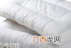 枕芯不洗有哪些危害？含有大量细菌要定期清洗