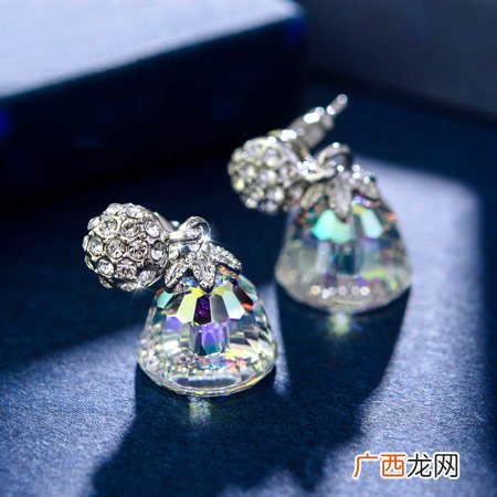 屌丝送自己女友这些生日礼物凸显逼格