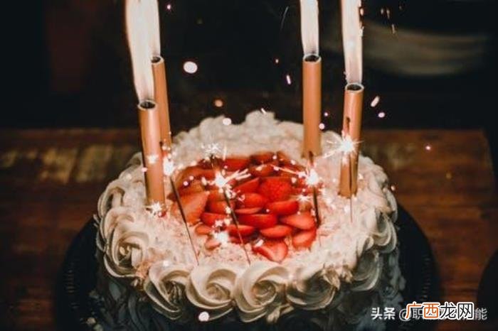 1分钟教你制作生日影集 生日怎么发朋友圈