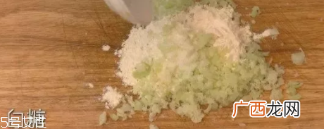吃花菜可以减肥吗？热量低适合减肥时吃